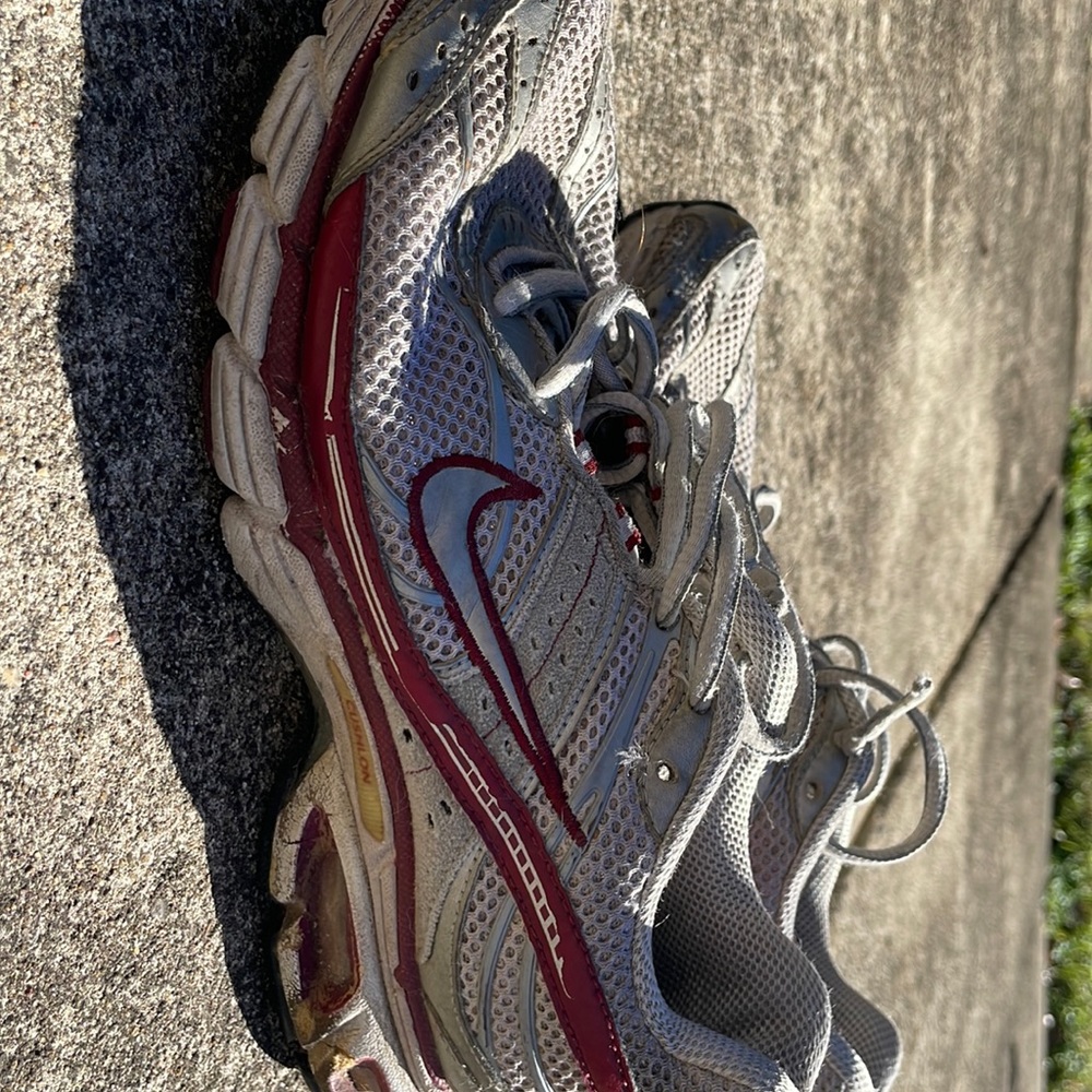 Nike tennis shoes, well won with some life left in them